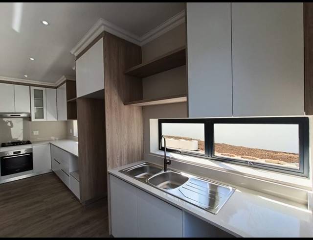 3 BEDROOM HOUSE FOR SALE IN KRAAIBOSCH PARK